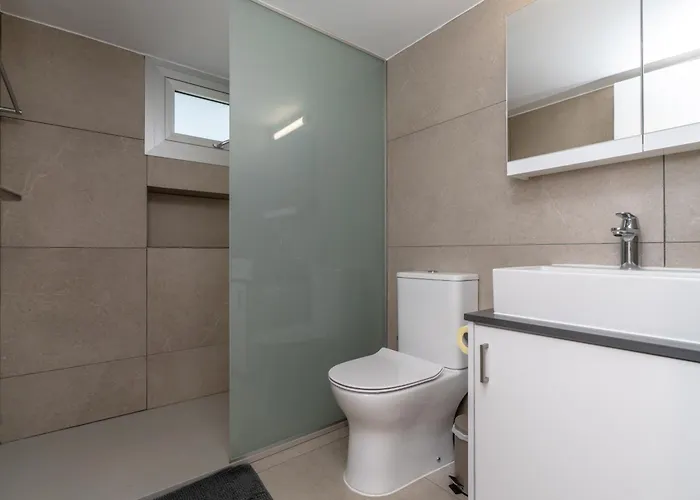 Вилла Mediterranean Oasis *