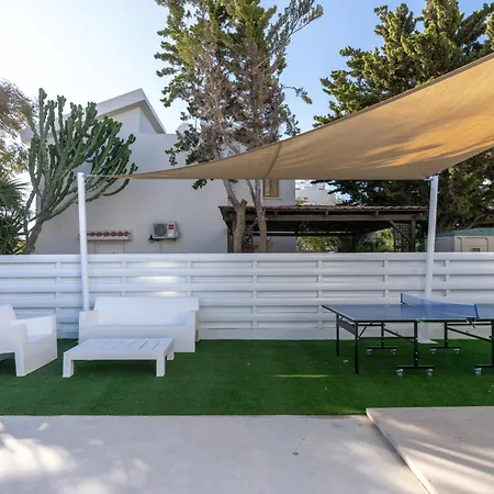 Mediterranean Oasis 1