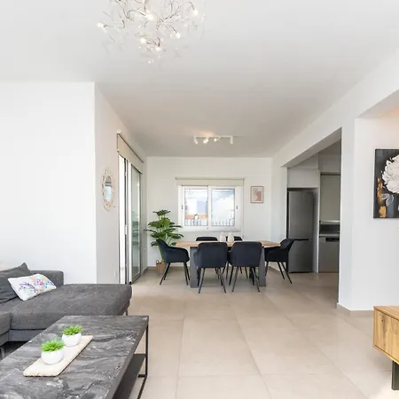 Villa Mediterranean Oasis