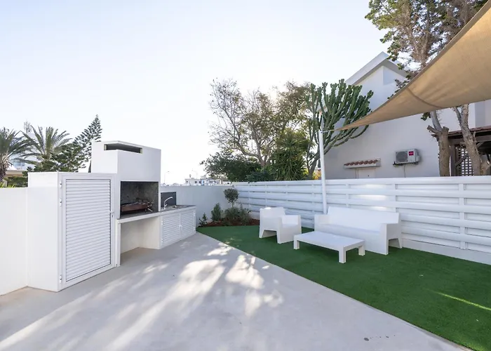 Mediterranean Oasis * Protaras